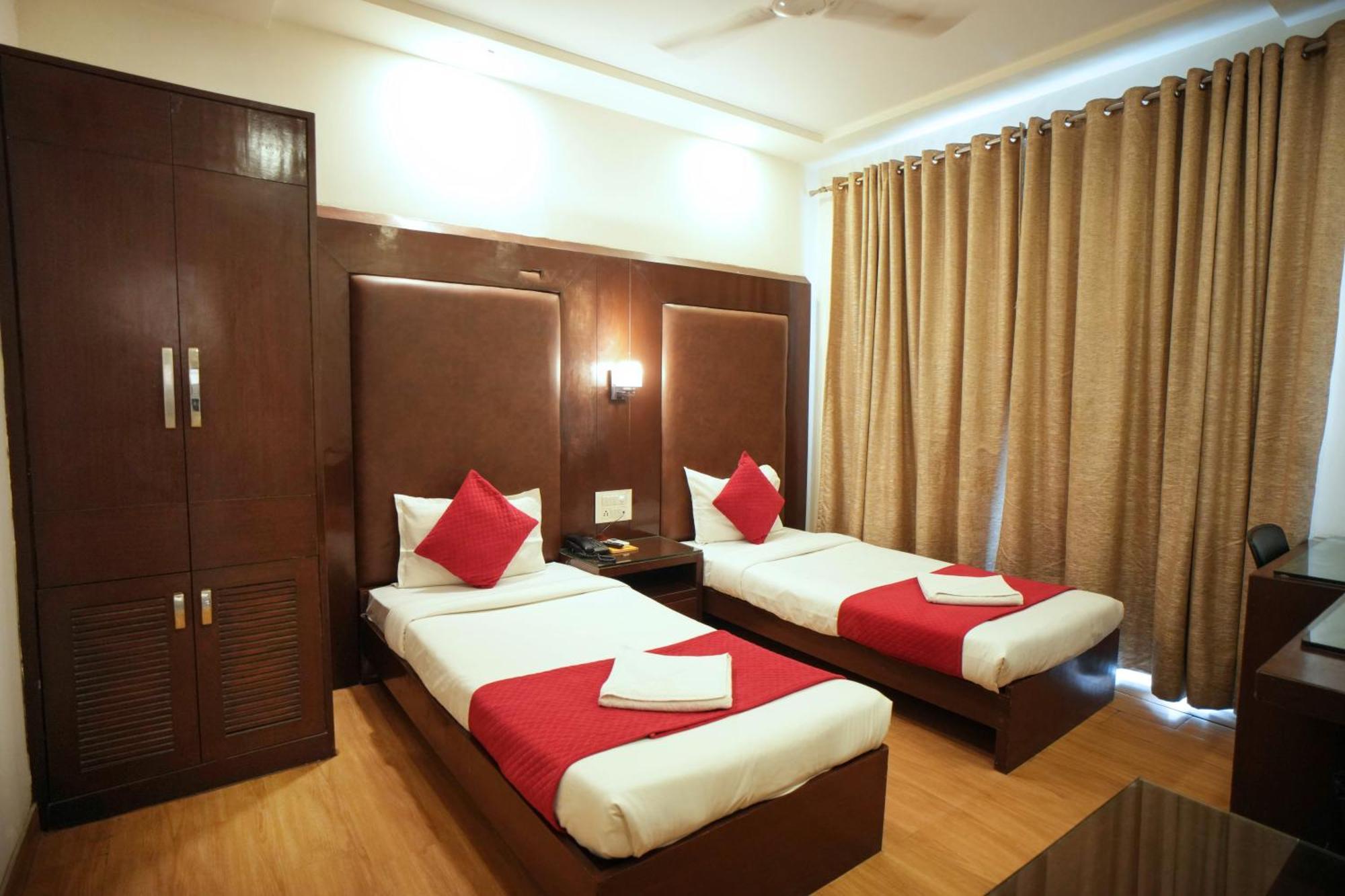 Hotel Haris Mg Road Gurugram Gurgaon Exterior foto